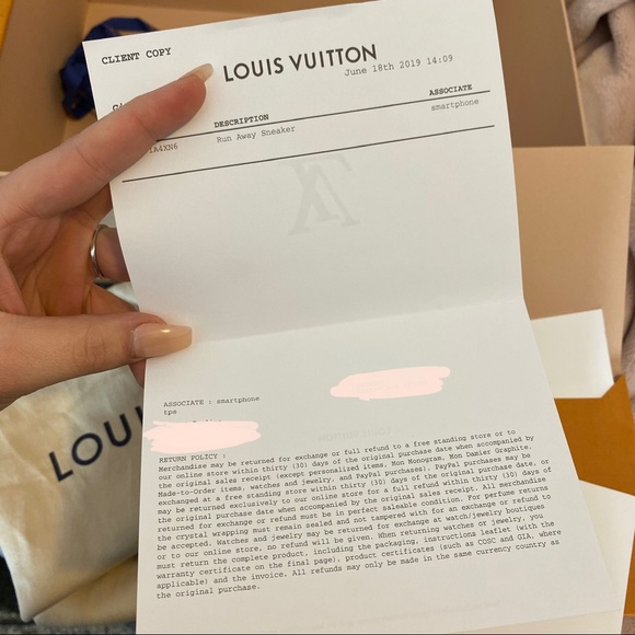 Louis Vuitton Run Away Sneaker - Picture 4 of 8